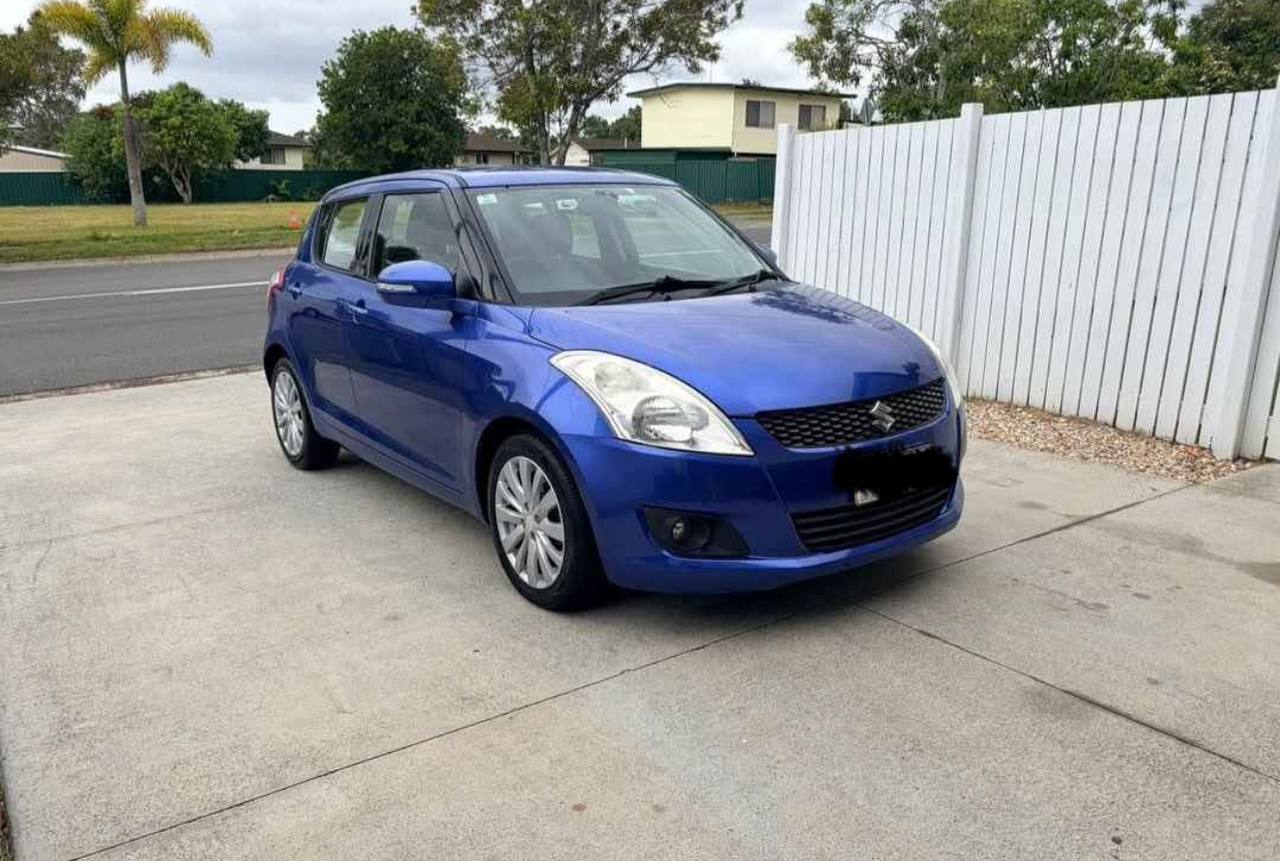 2011 Suzuki Swift GLX Auto - Image 2