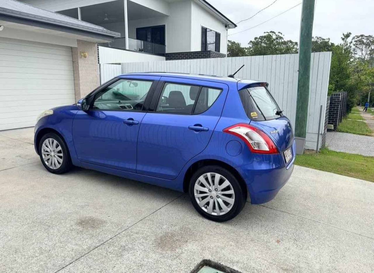 2011 Suzuki Swift GLX Auto - Image 7