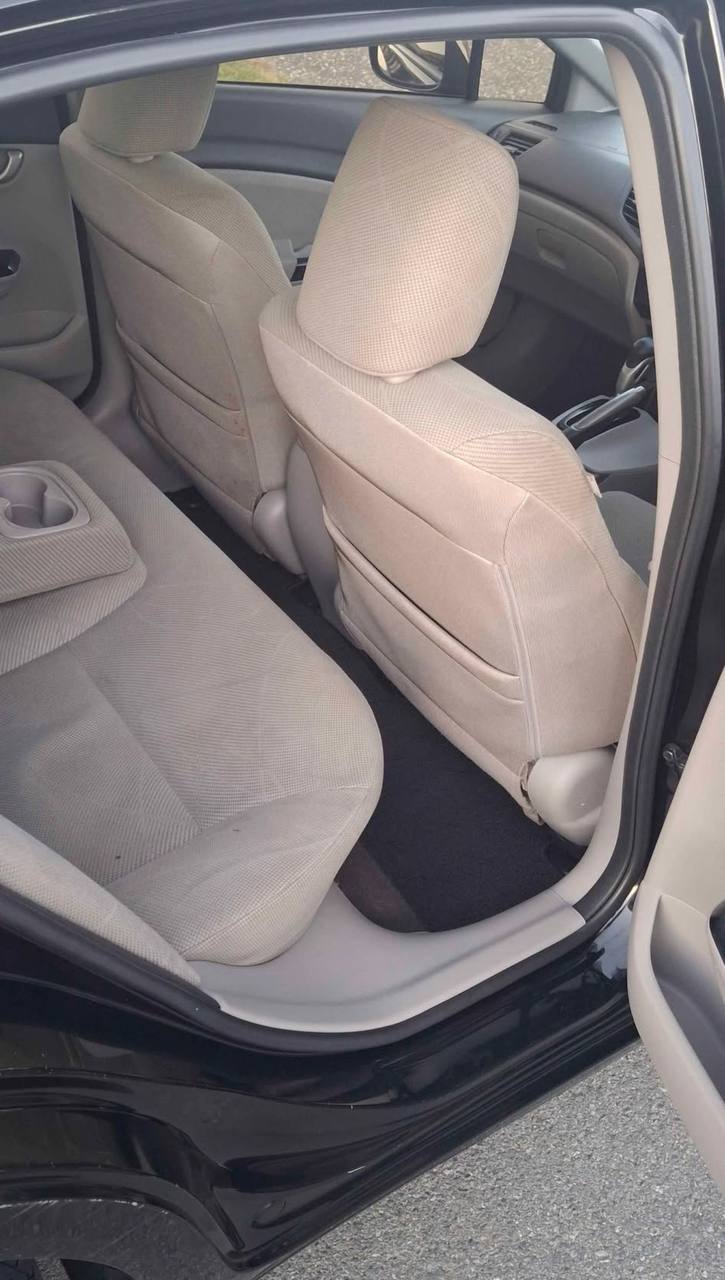 2012 Honda Civic - Image 8