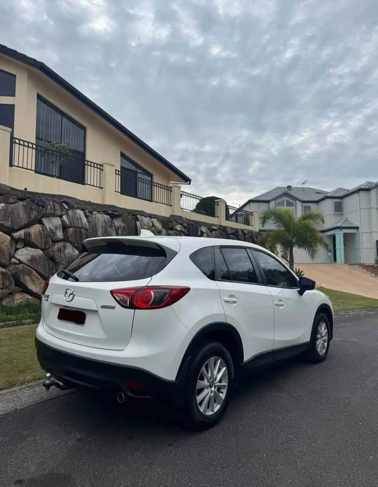 2013 Madza CX5 - Image 7