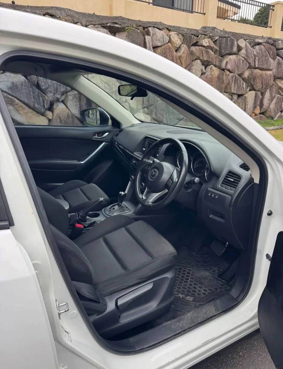 2013 Madza CX5 - Image 2