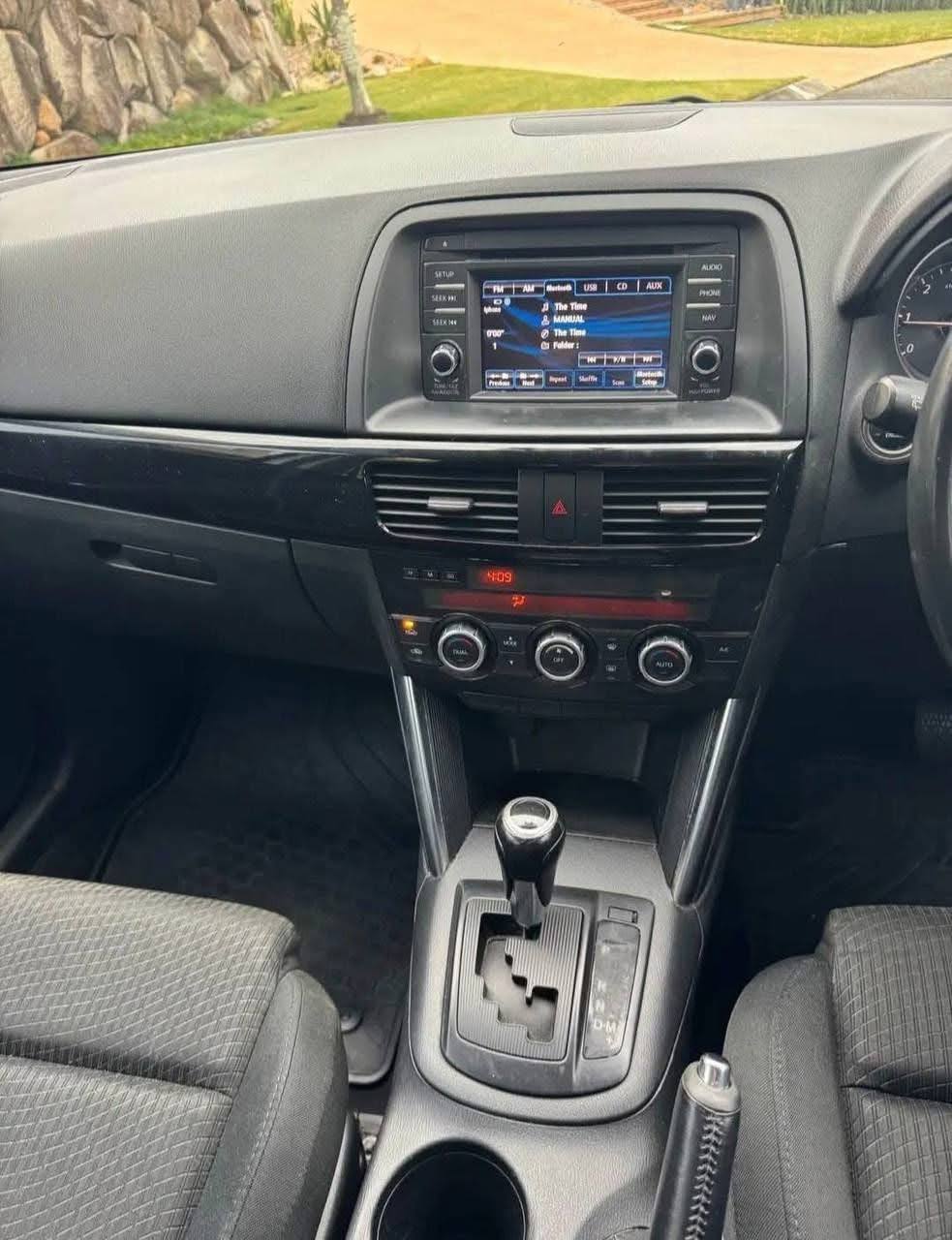 2013 Madza CX5 - Image 4