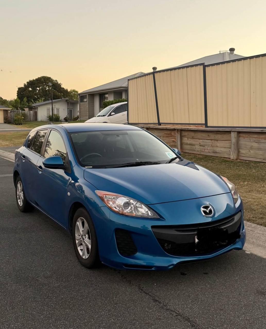 2013 Mazda 3 - Image 2