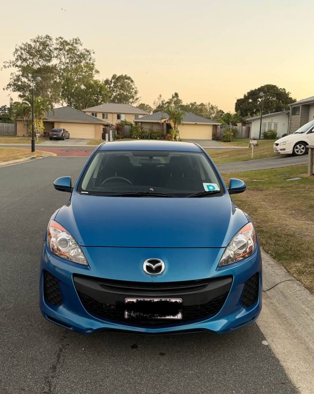 2013 Mazda 3 - Image 11