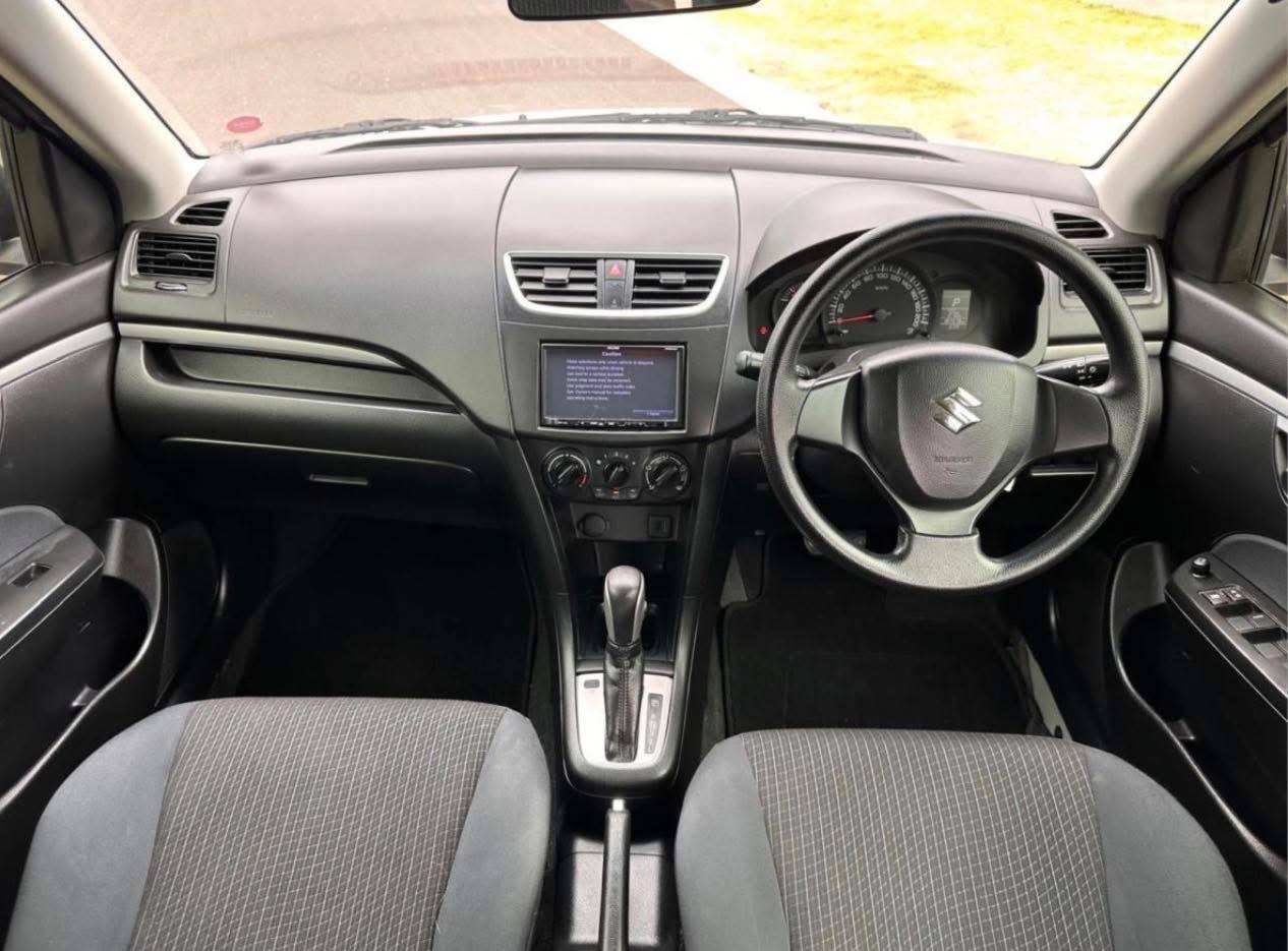 2013 Suzuki SWIFT FZ GLX - Image 10