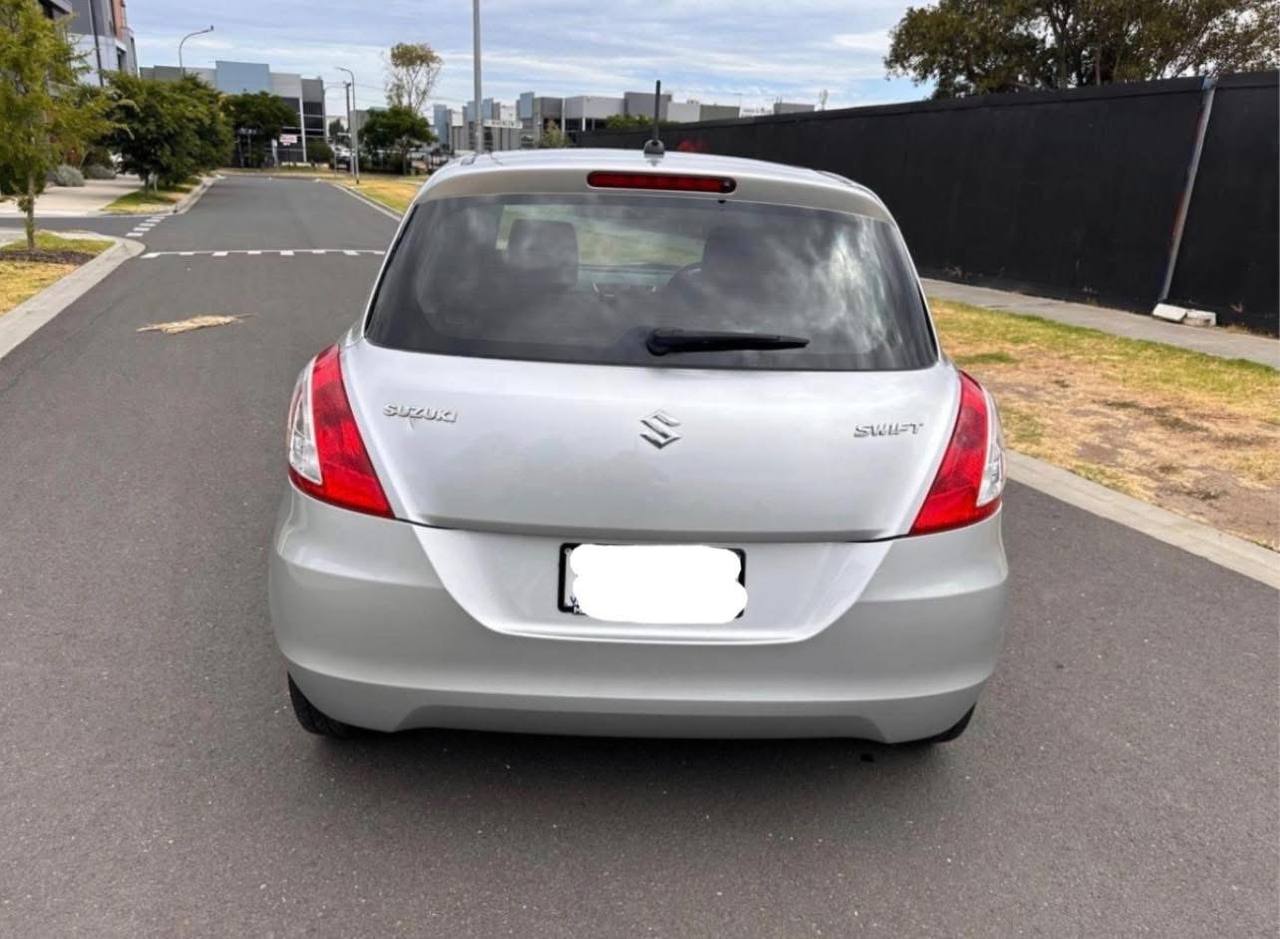 2013 Suzuki SWIFT FZ GLX - Image 5