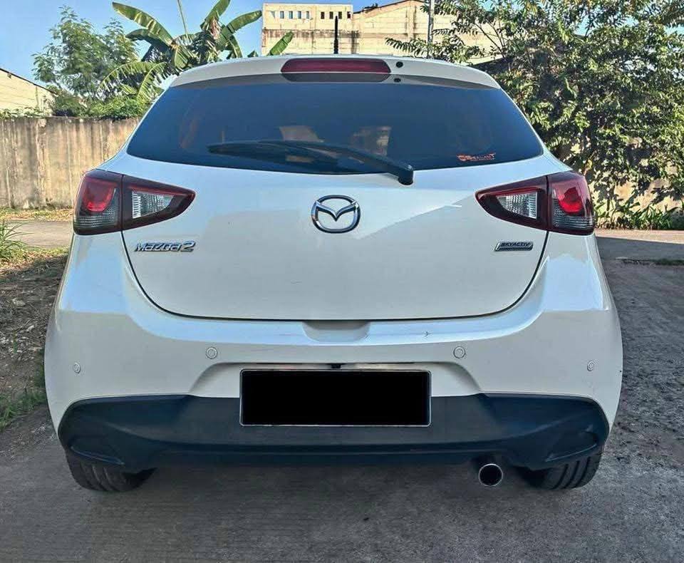 2015 Mazda 2 GT - Image 8