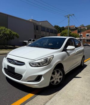 2016 Hyundai accent