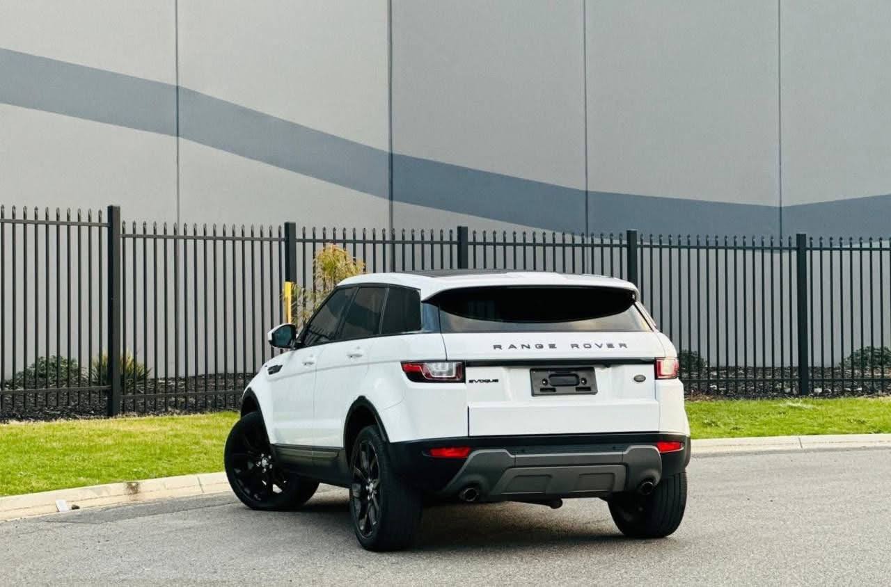 2016 Land Rover Range Rover Evoque TD4 150 SE L538 MY17 - Image 10