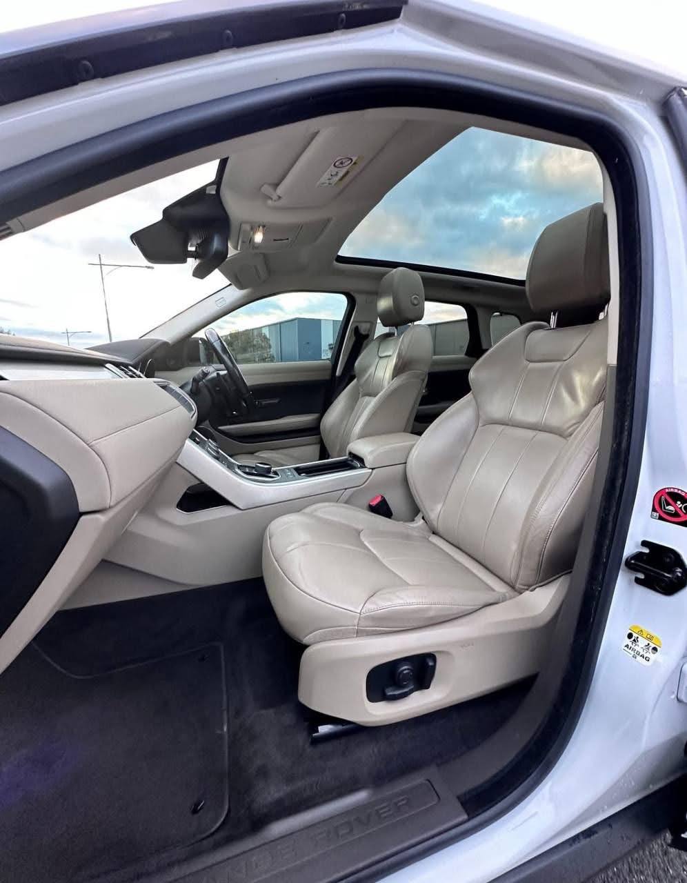 2016 Land Rover Range Rover Evoque TD4 150 SE L538 MY17 - Image 6