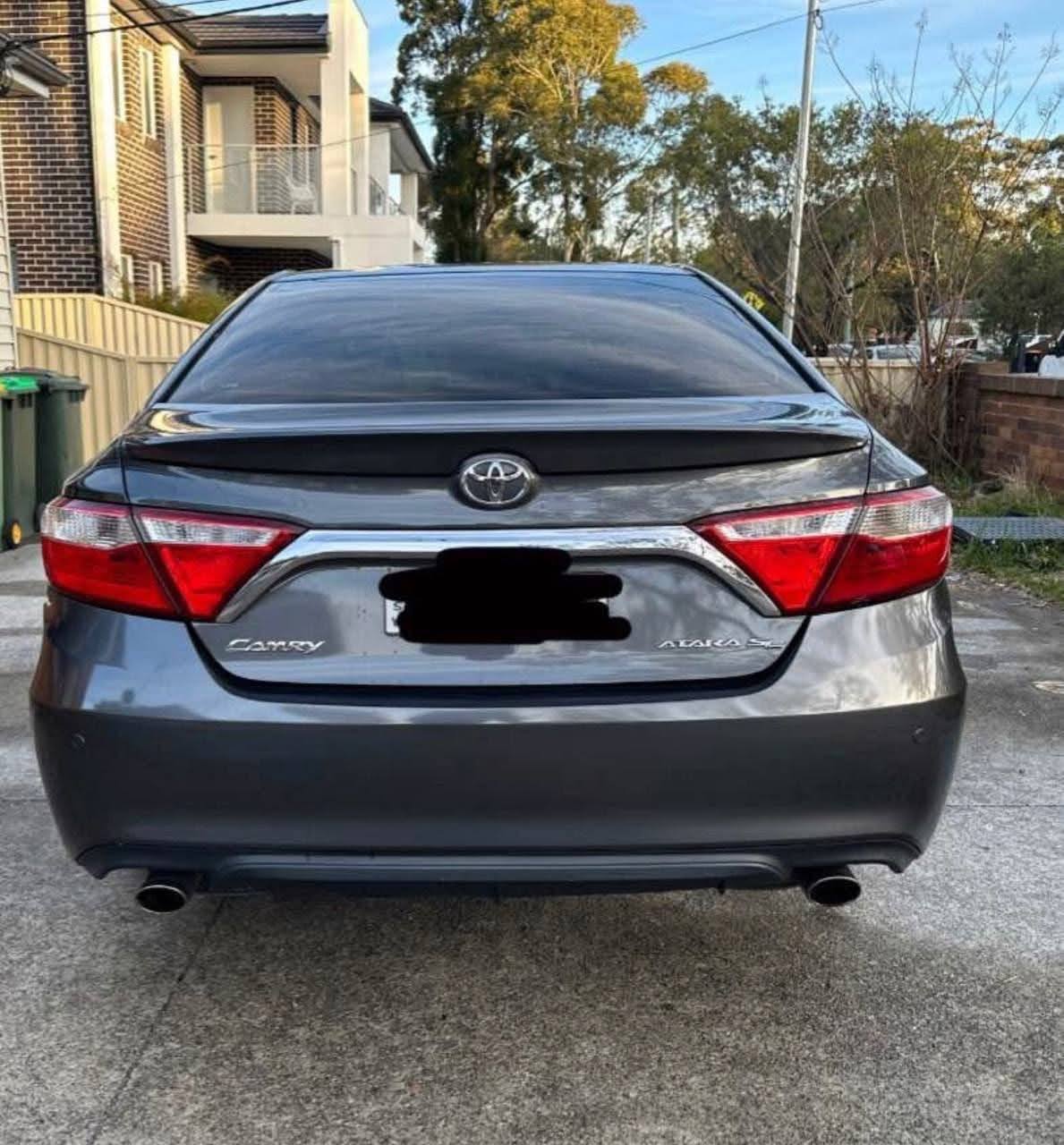 2016 Toyota Camry Atara SL - Image 8