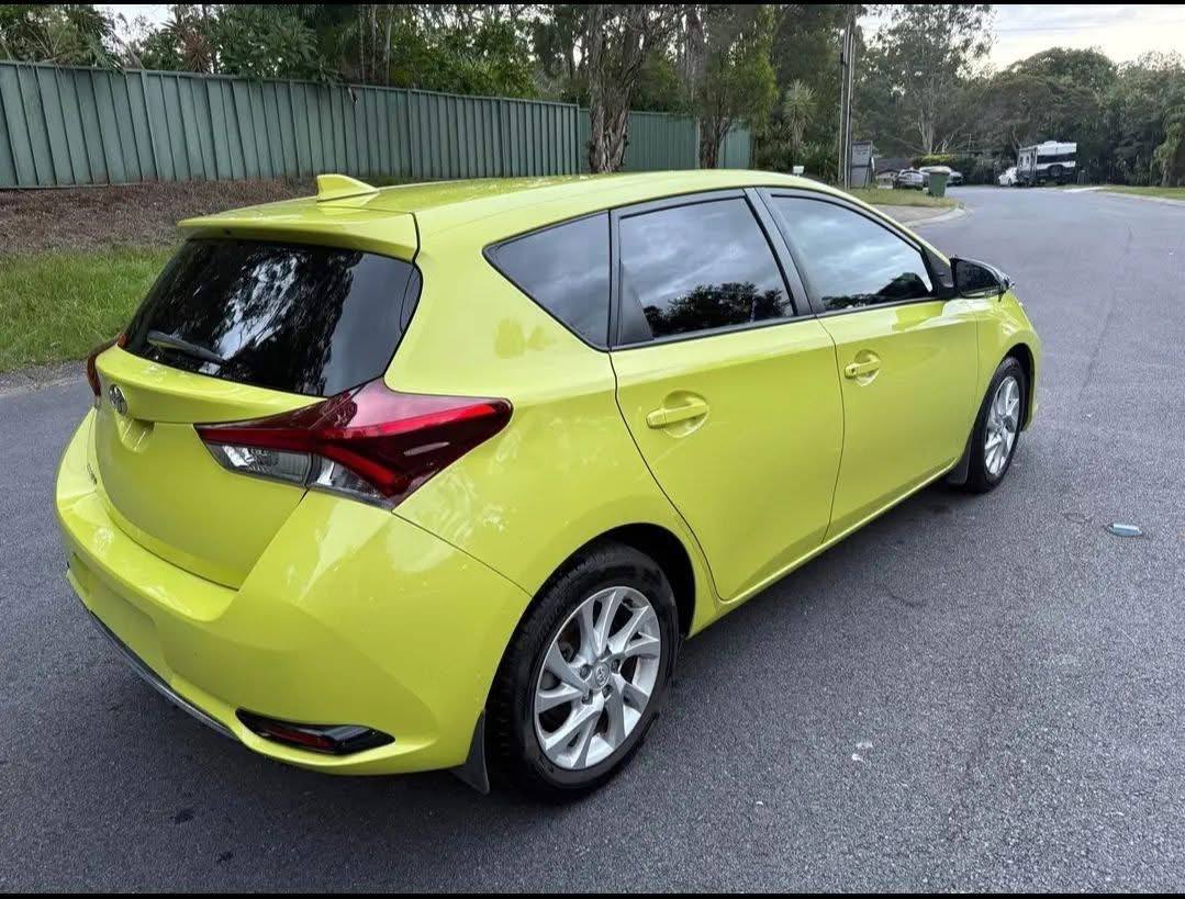 2016 Toyota Corolla sport automatic - Image 4