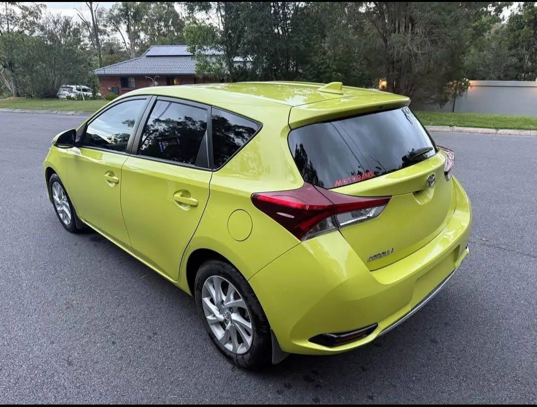 2016 Toyota Corolla sport automatic - Image 6