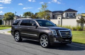 2017 CADILLAC ESCALADE
