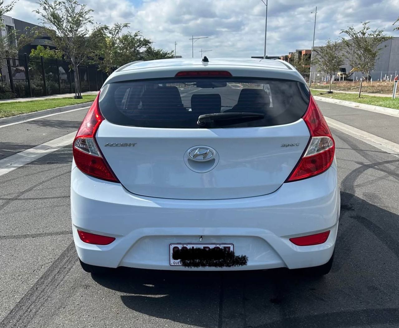 2017 Hyundai Accent - Image 6