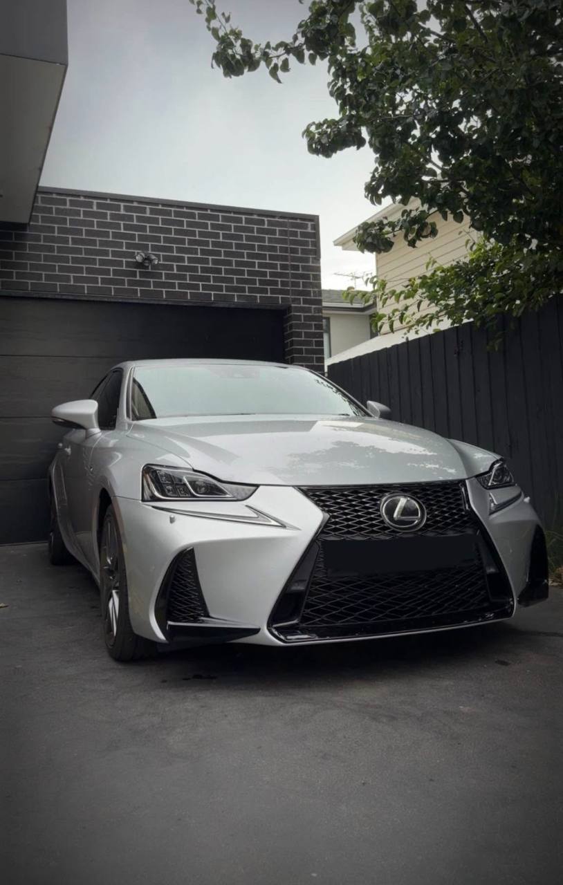 2017 Lexus IS200t F-Sport 2.0L Turbo Petrol 8-Speed - Image 3