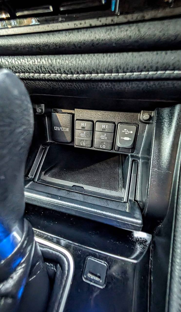 2017 Toyota Corolla - Image 7