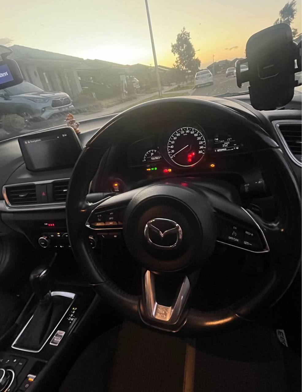 2018 Mazda 3 Maxx Sport - Image 9