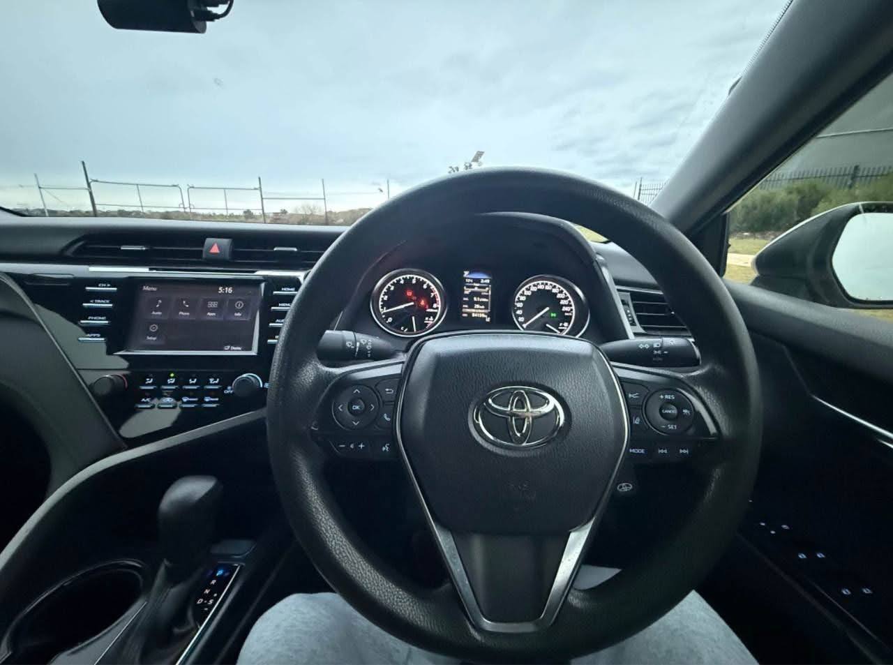 2018 TOYOTA CAMRY NON Hybrid - Image 4