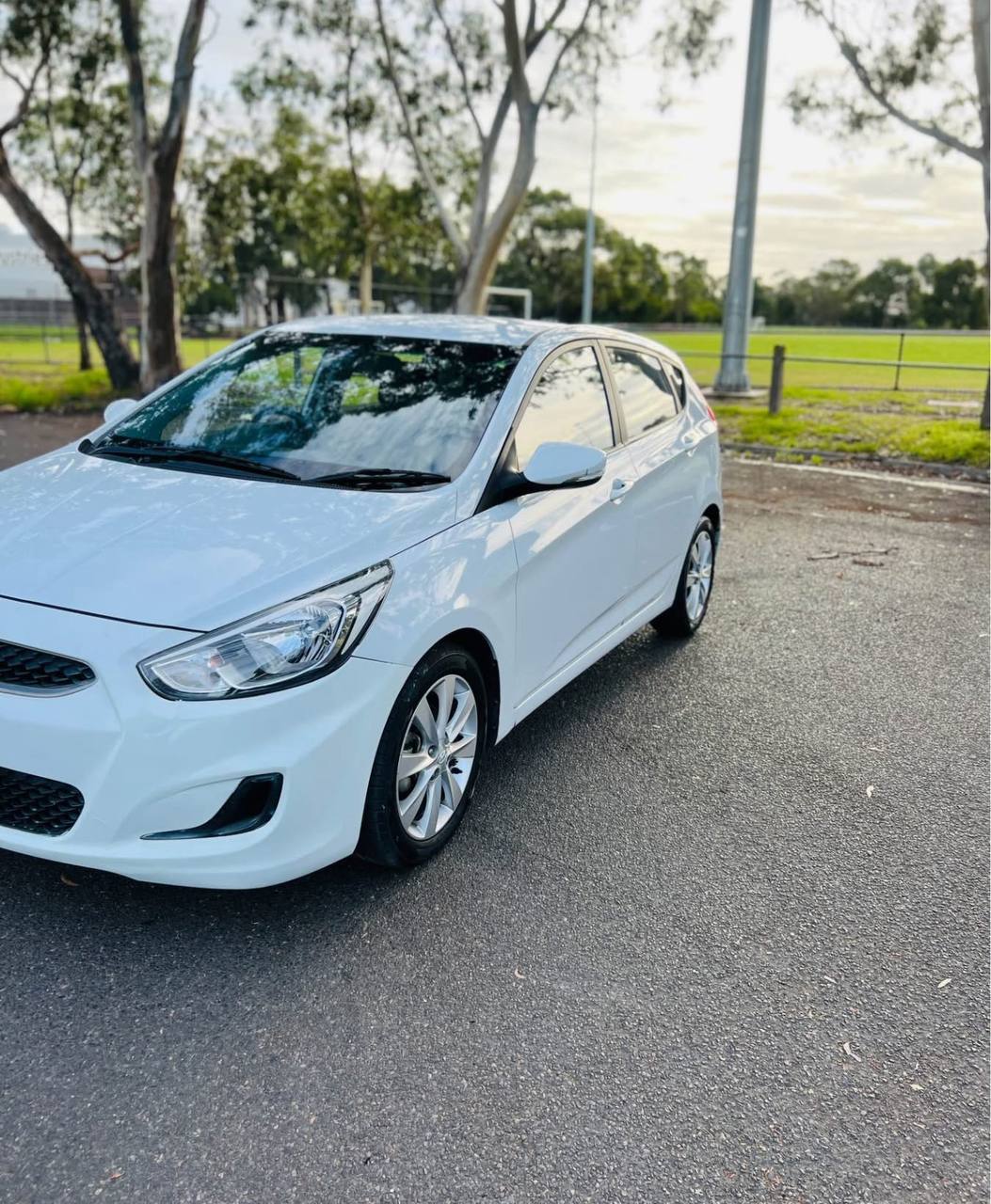 2019 Hyundai Accent - Image 2