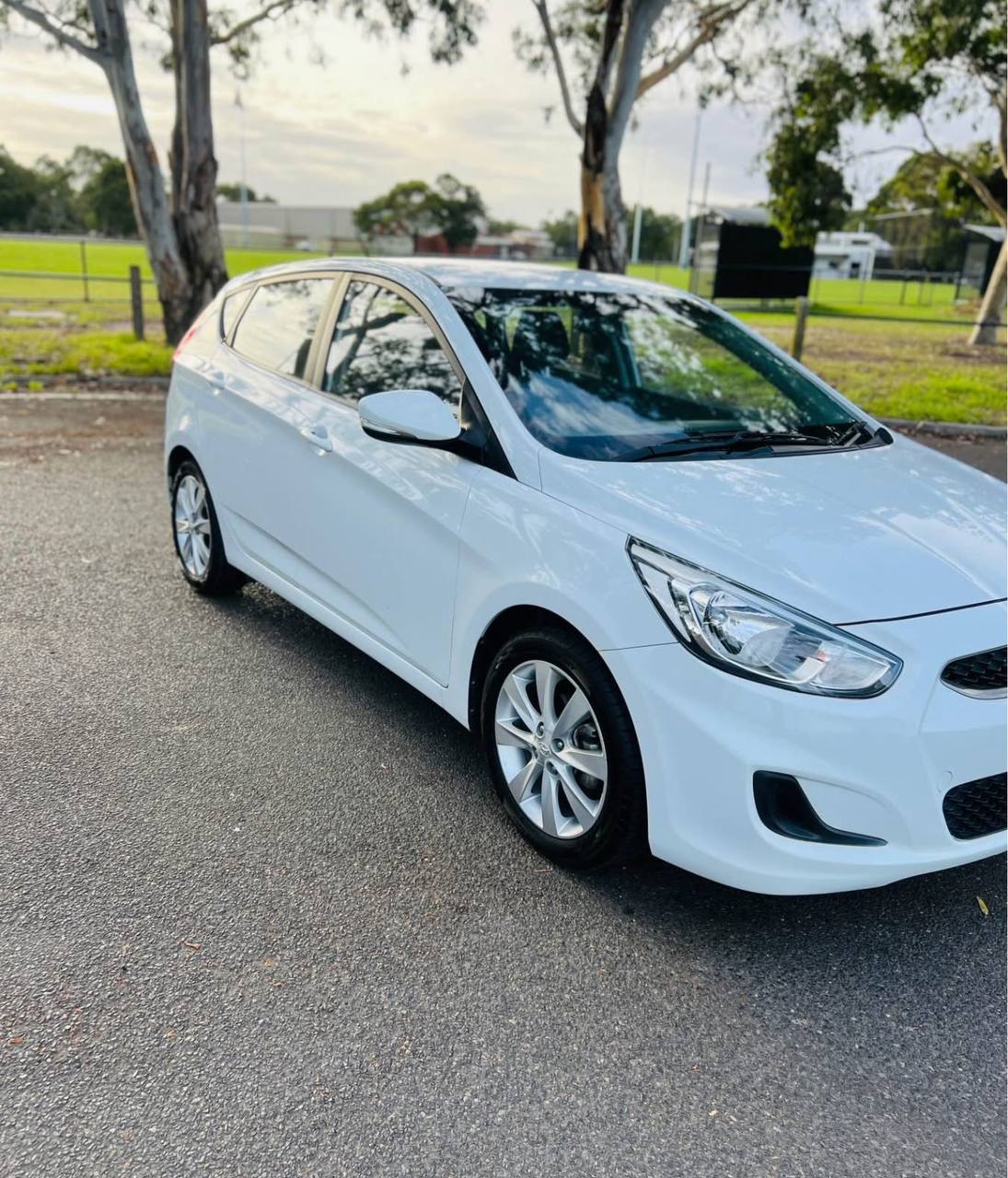 2019 Hyundai Accent - Image 3