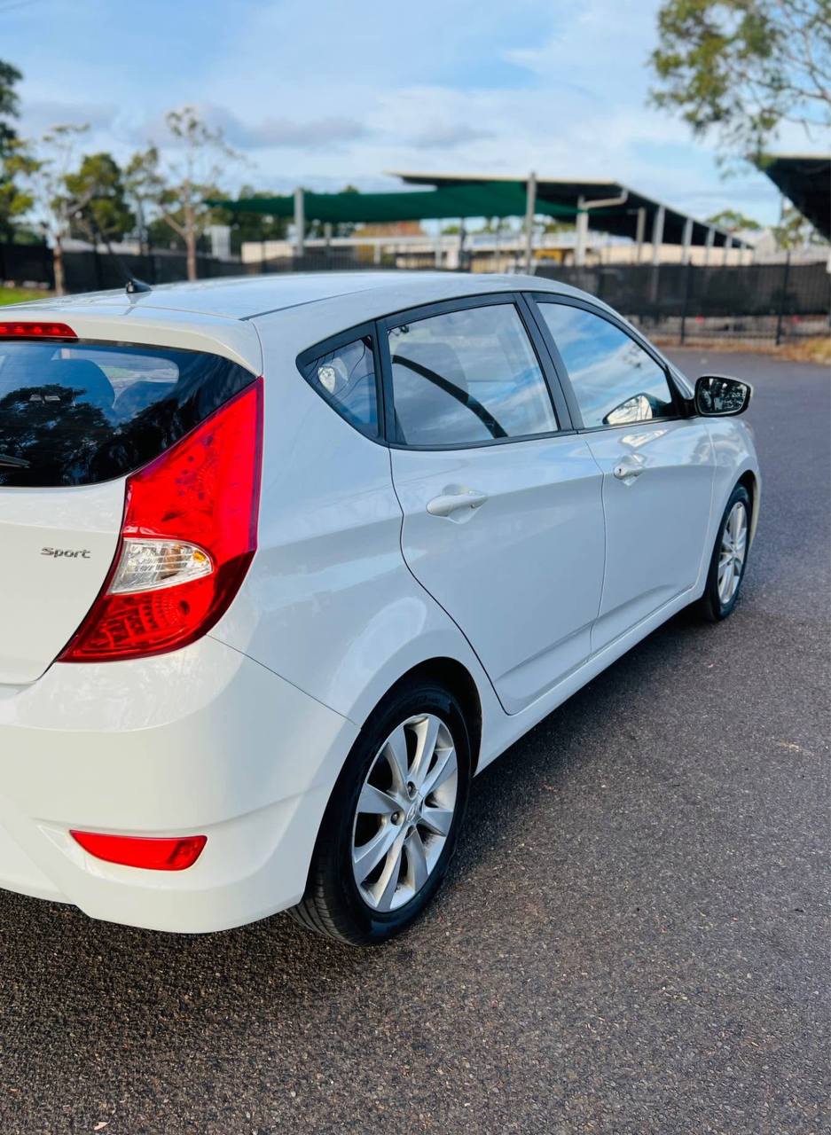 2019 Hyundai Accent - Image 6