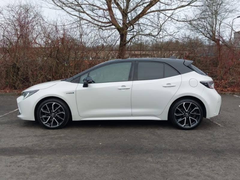2019 Toyota Corolla 2.0 VVT-i Hybrid Excel 5dr CVT - Image 9