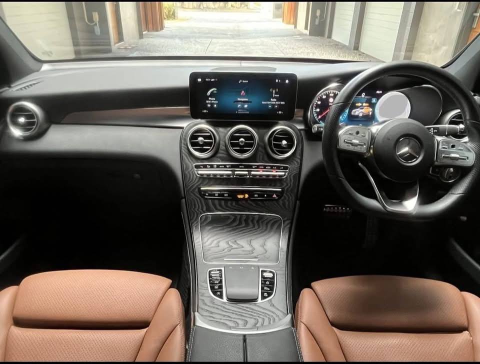 2020 Mercedes-Benz GLC-Class - Image 9