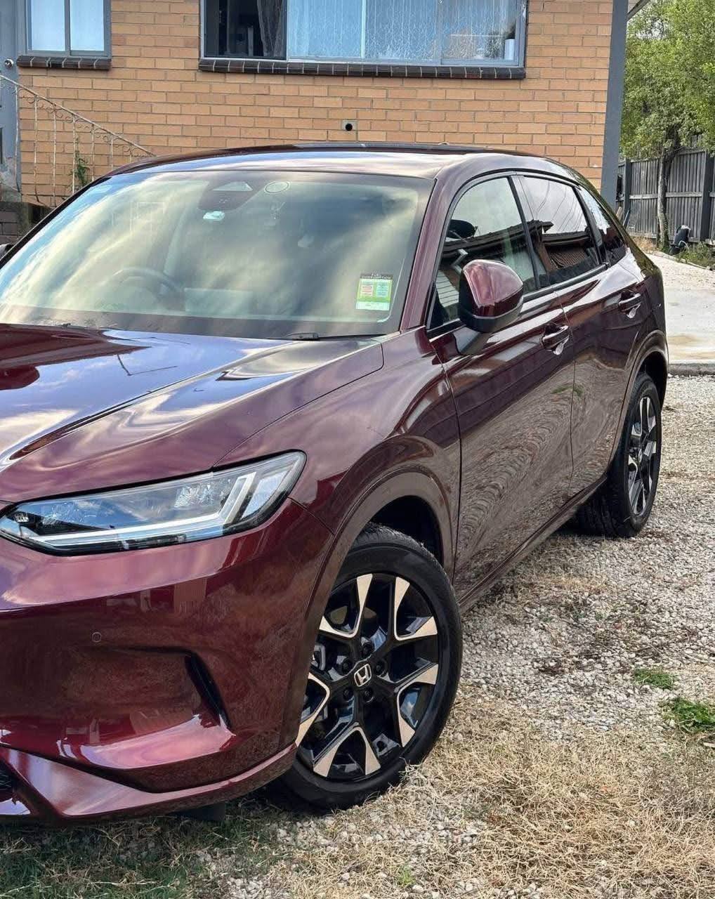 2023 Honda ZR-V e:HEV LX Hybrid - Image 3