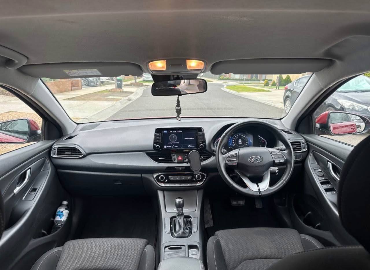 2023 Hyundai i30 - Image 4