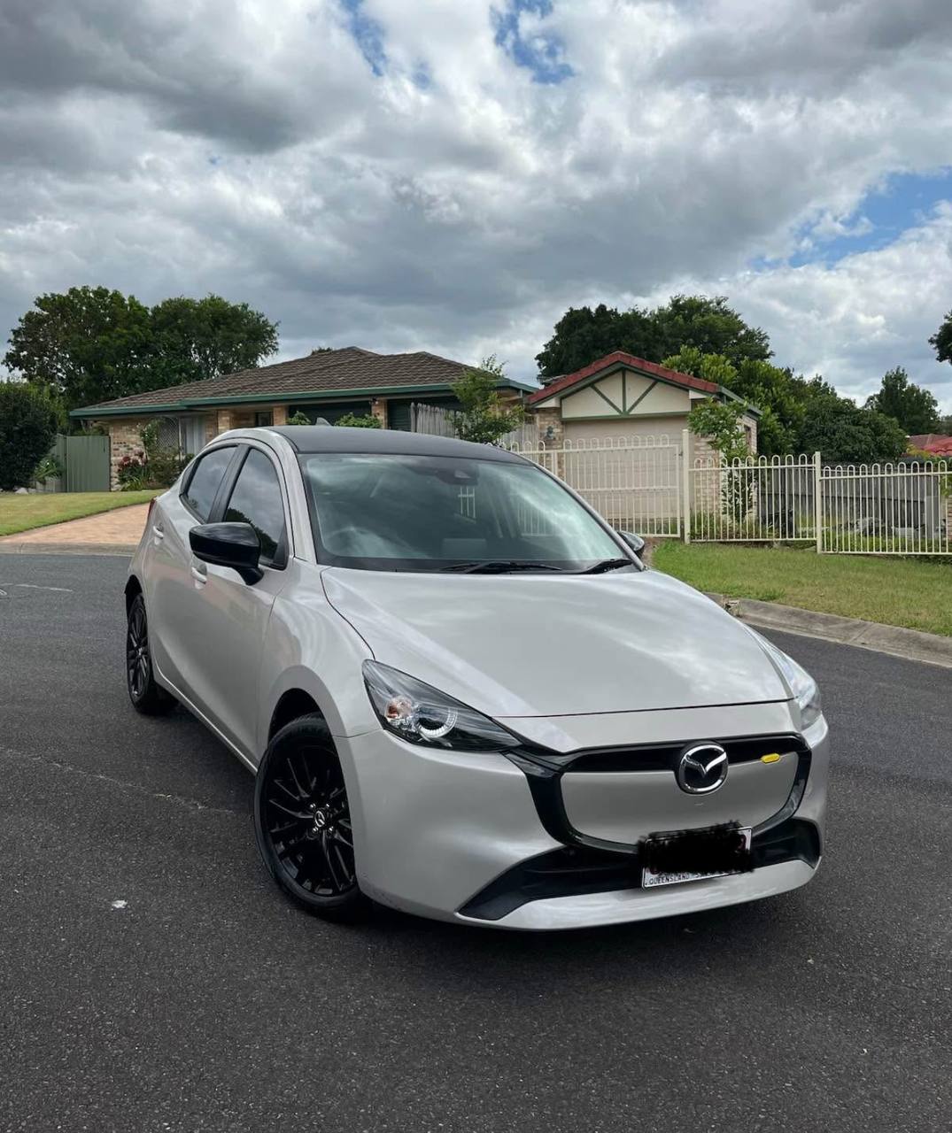2023 Mazda 2 - Image 5