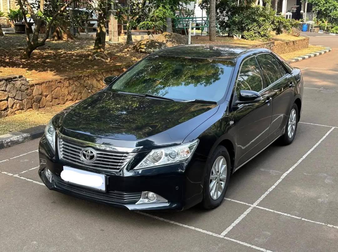 2012 Toyota Camry 2.5 G - Image 2