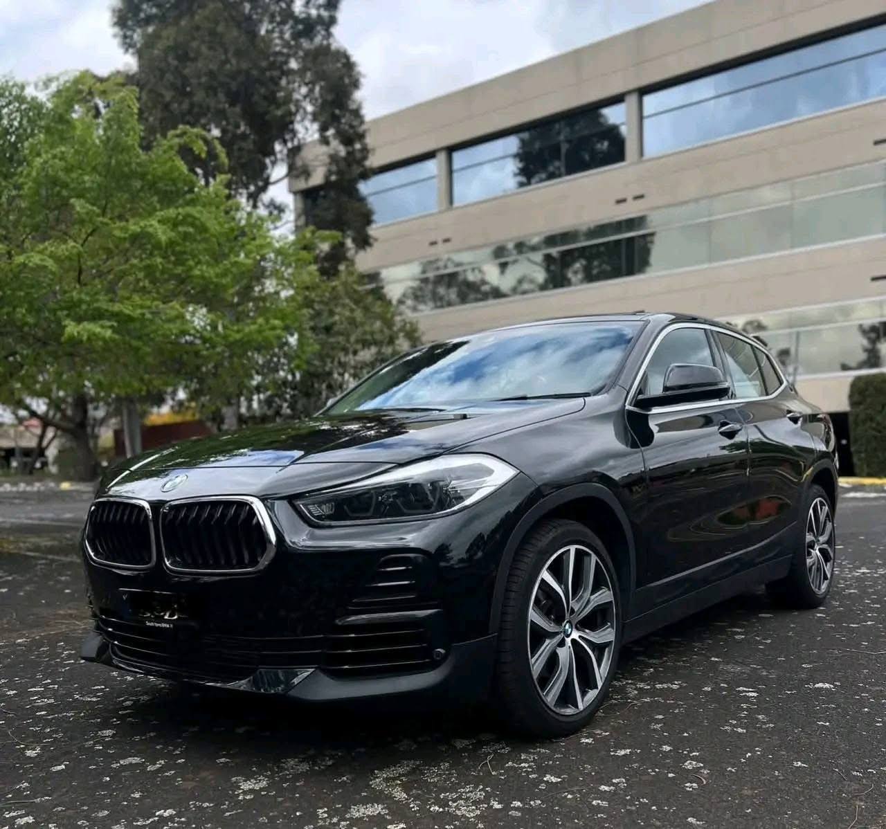 BMW X2 sDrive18i 2023 - Image 3