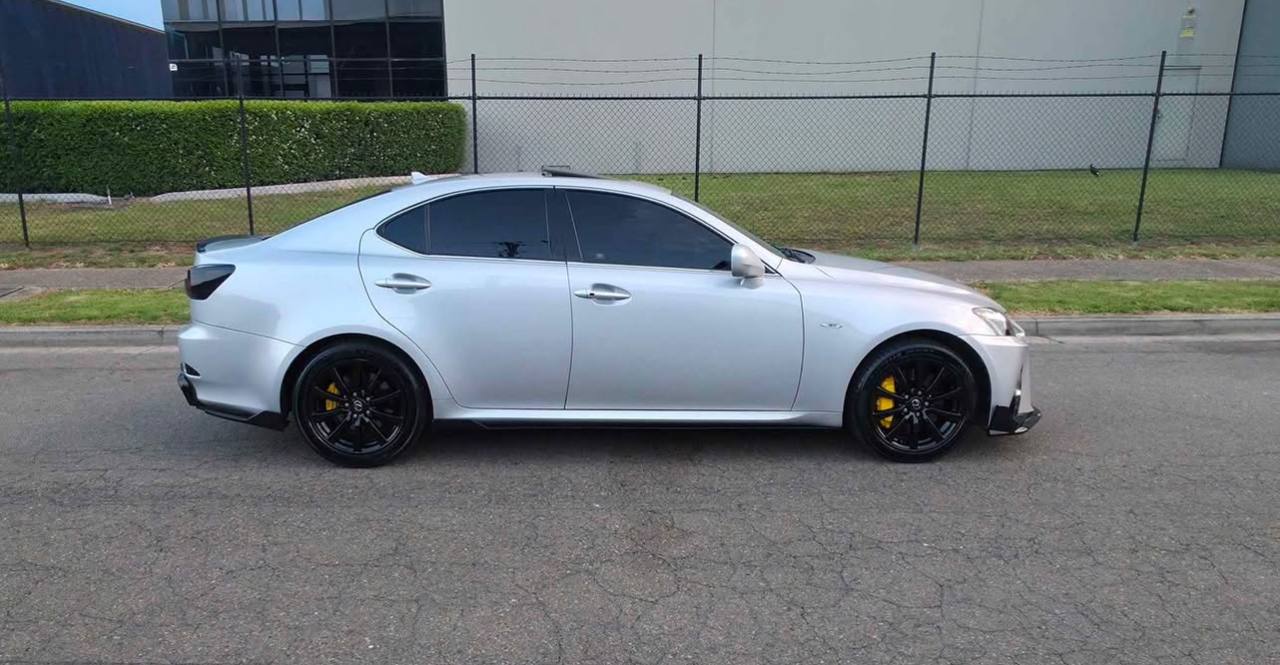 Lexus IS350 JDM - Image 8