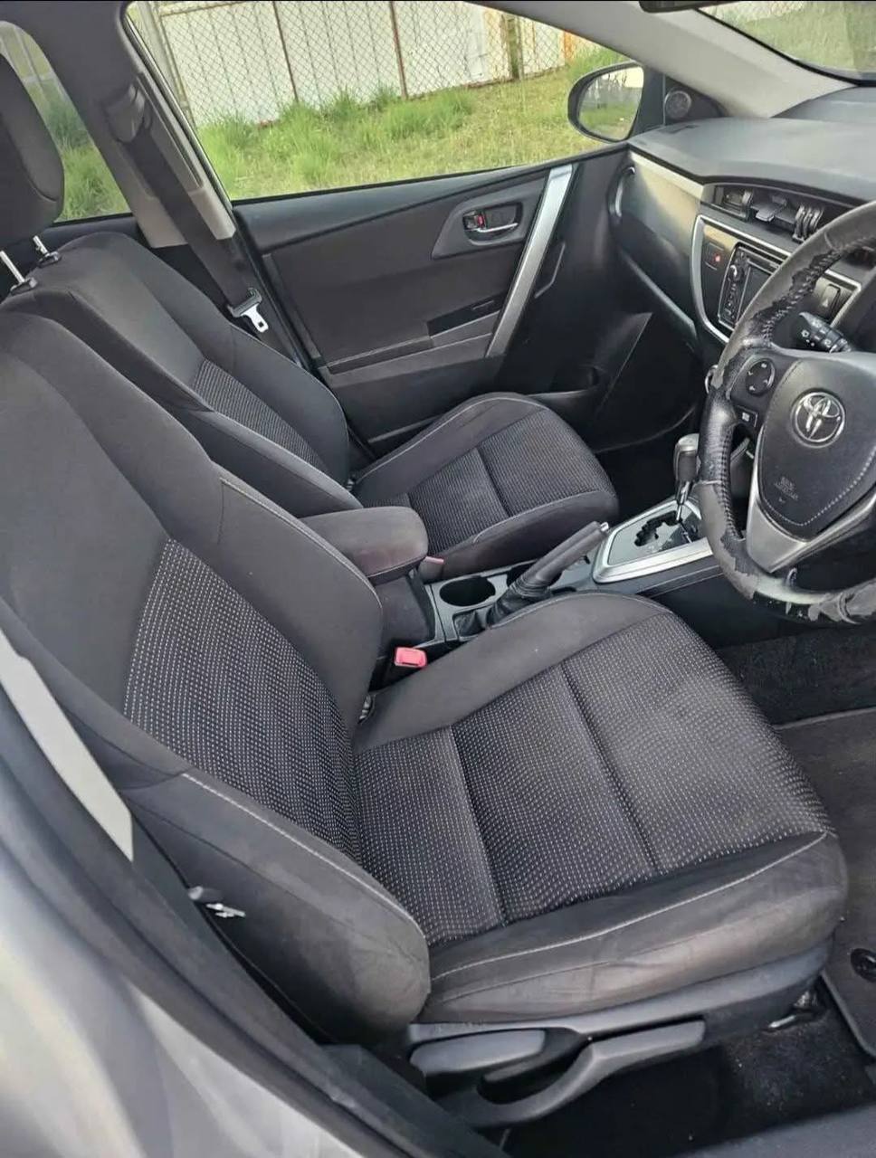 Toyota corolla Sports 2013 - Image 7