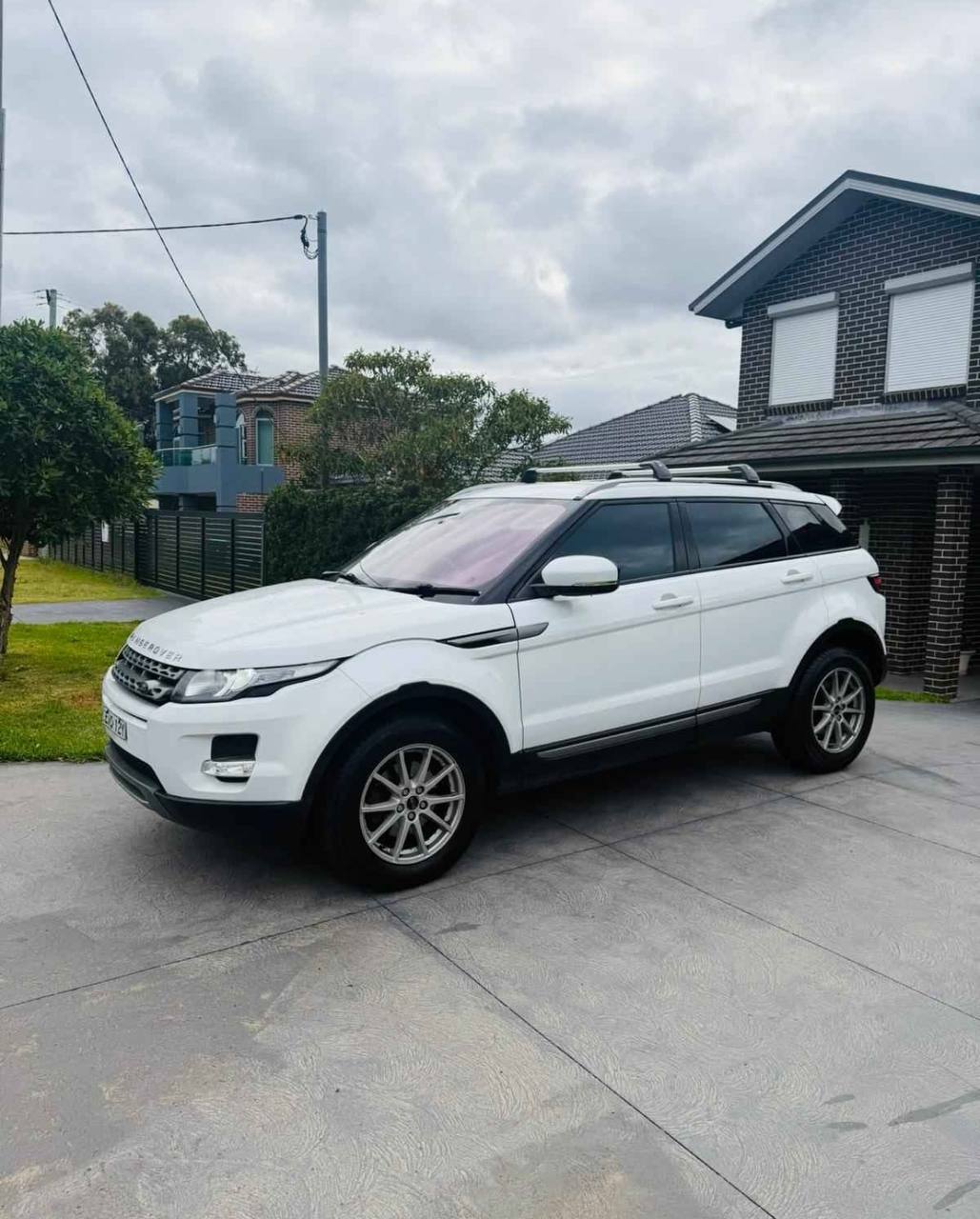 2012 Land Rover Range Rover Evoque - Image 10